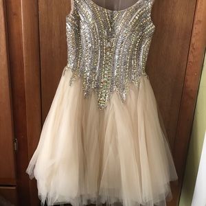 Embellished short dress